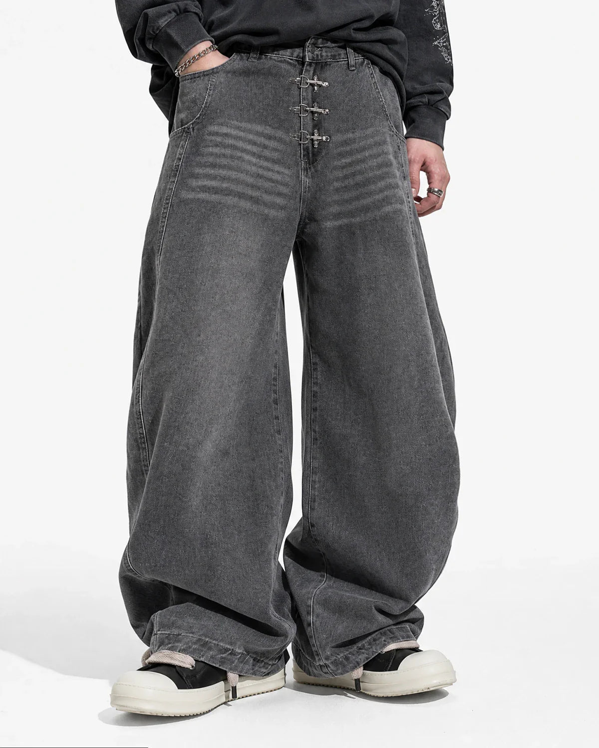Metal Clasp Grey Barrel Jeans | Inflation Streetwear