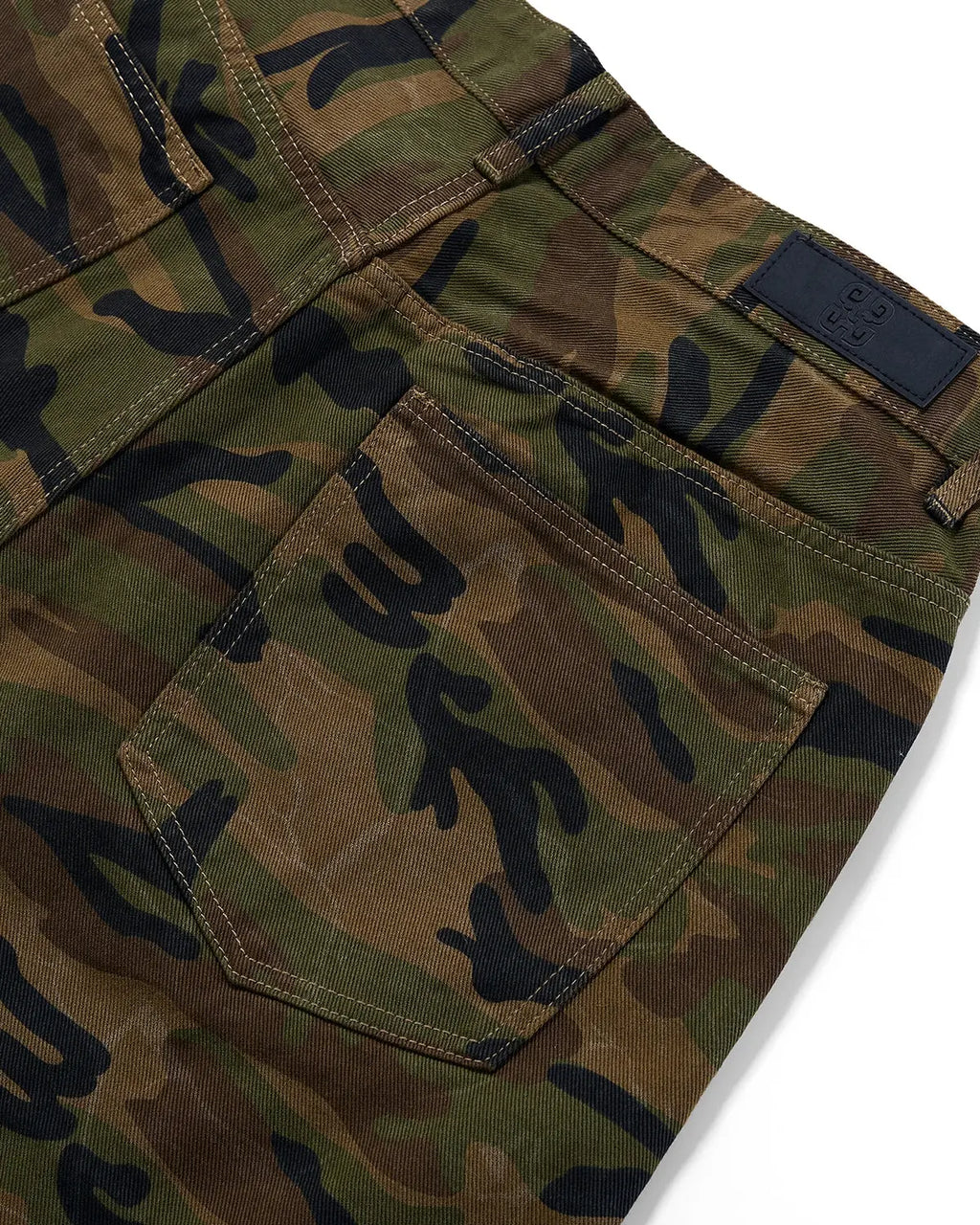 Metal Clasp Camo Shorts | Inflation Streetwear