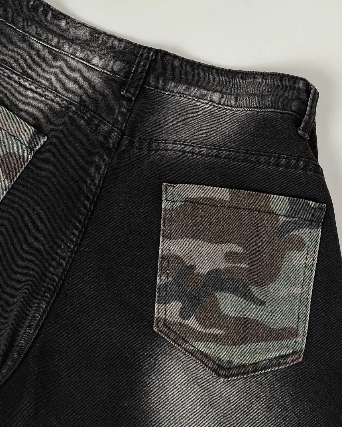 Spray Graphic Camo Barrel Jeans | Inflation Streetwear