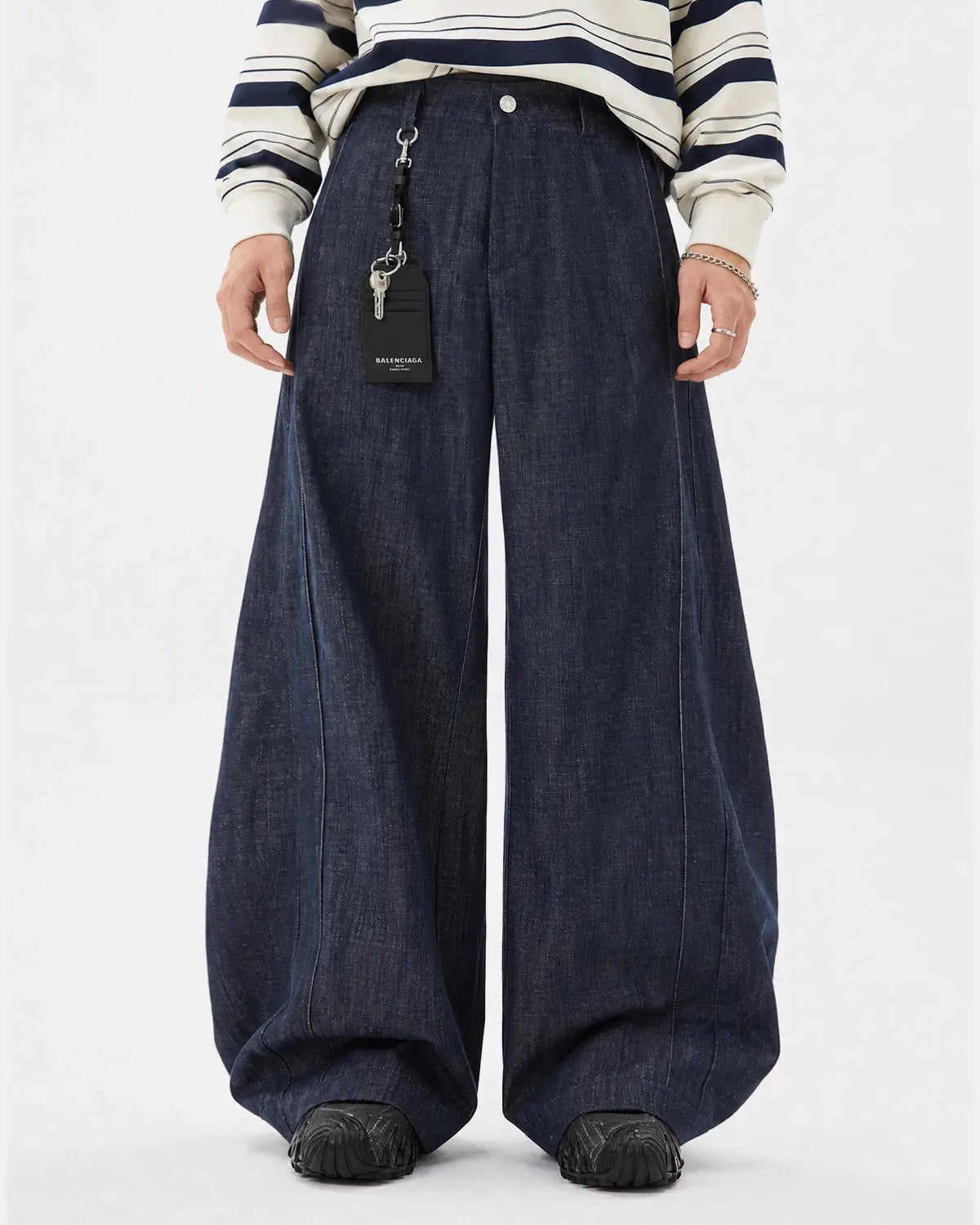 Lightweight Structured Barrel Jeans | Inflation Streetwear